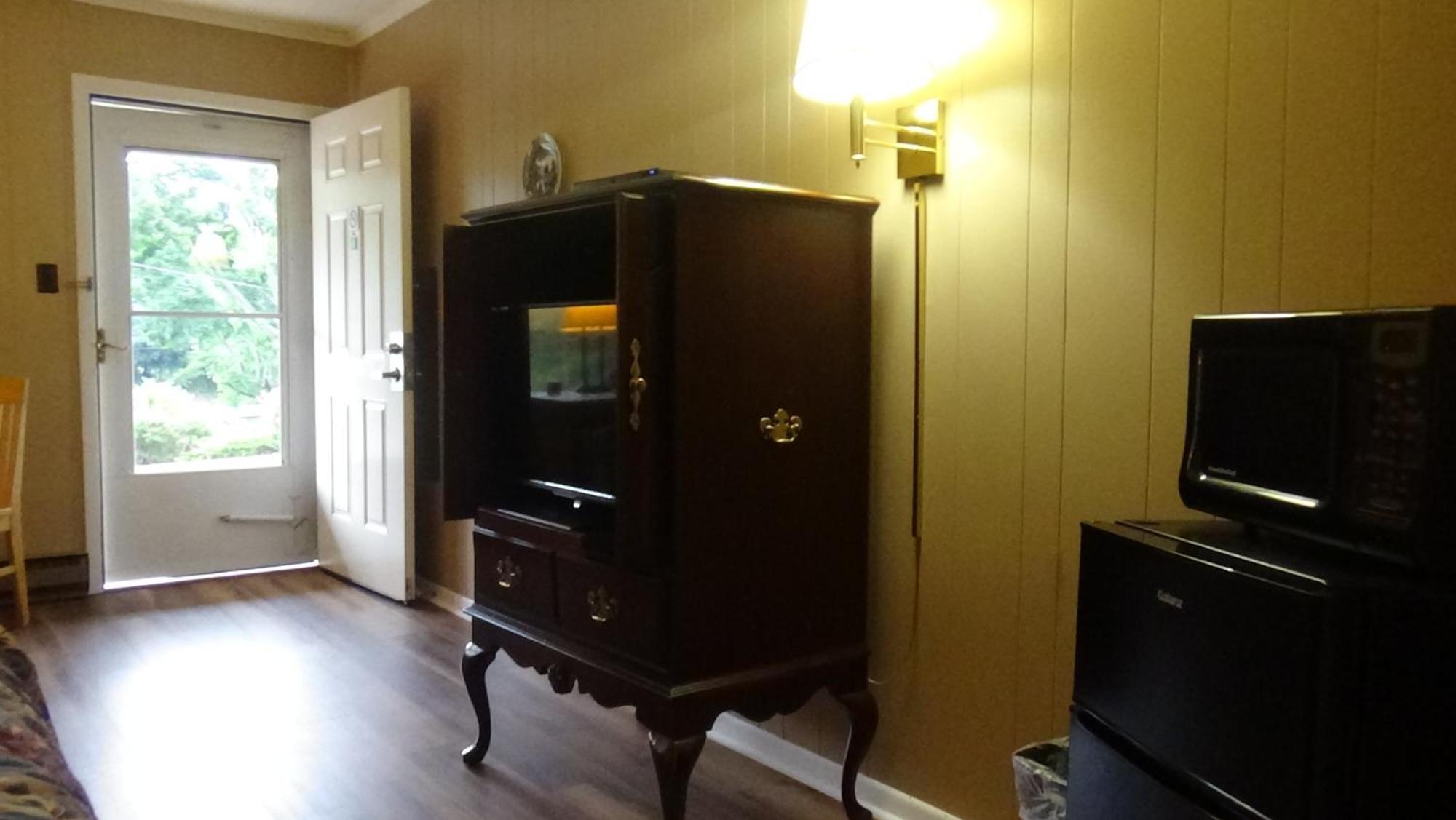 Roseloe Motel Hot Springs Bagian luar foto