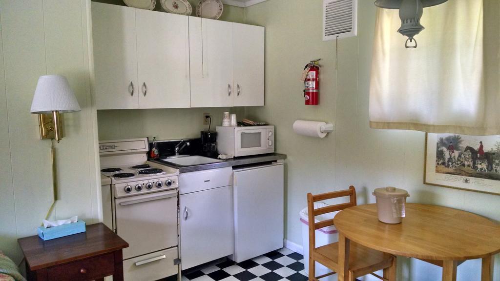 Roseloe Motel Hot Springs Bagian luar foto