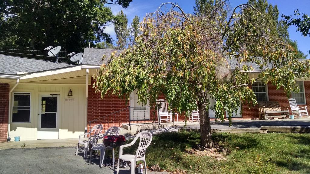 Roseloe Motel Hot Springs Bagian luar foto